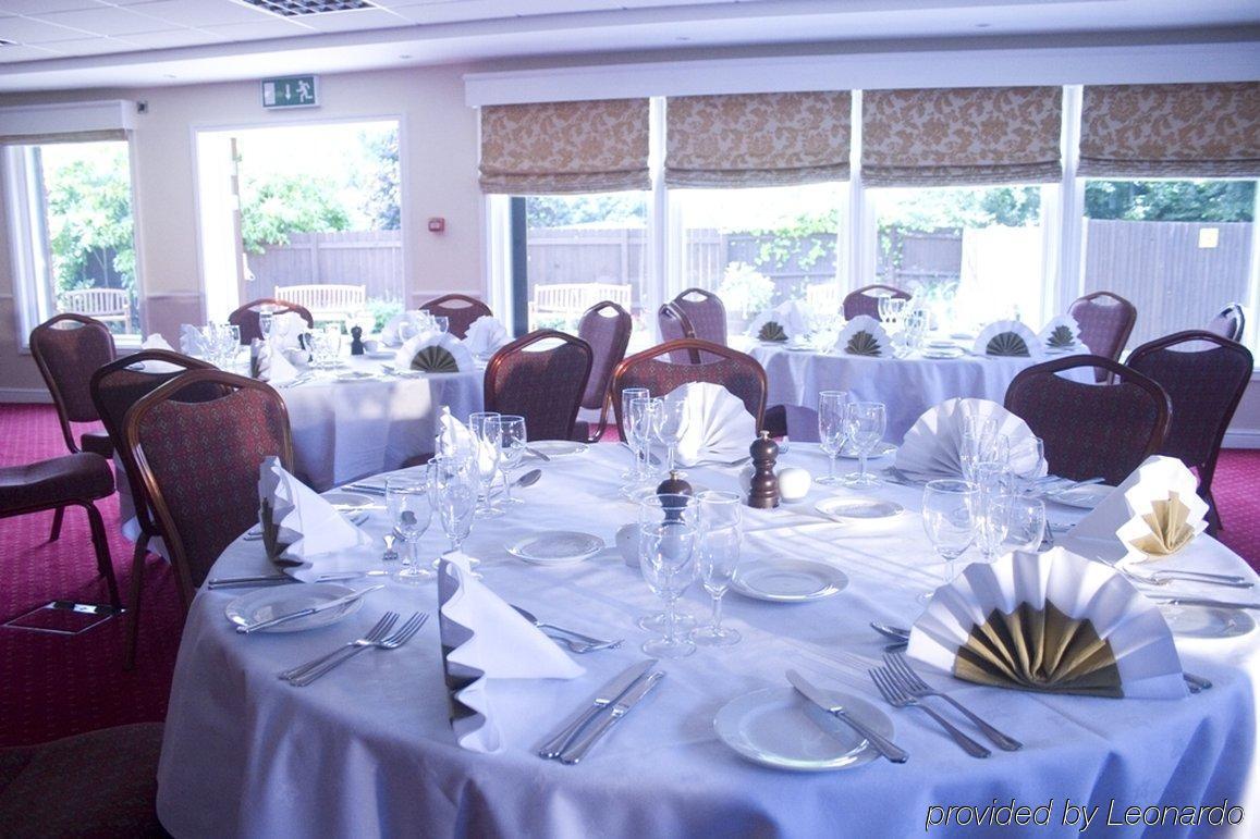 Hickstead Hotel Bolney Ресторан фото