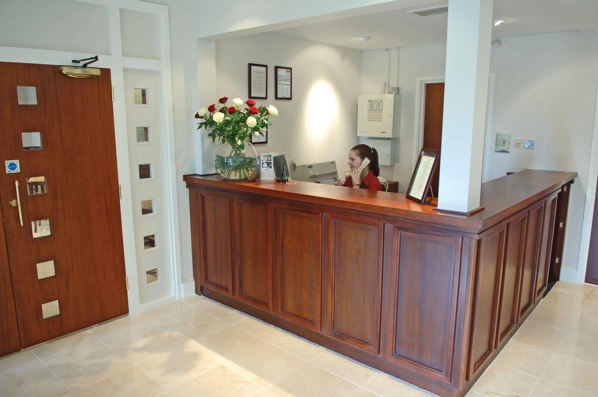 Hickstead Hotel Bolney Інтер'єр фото